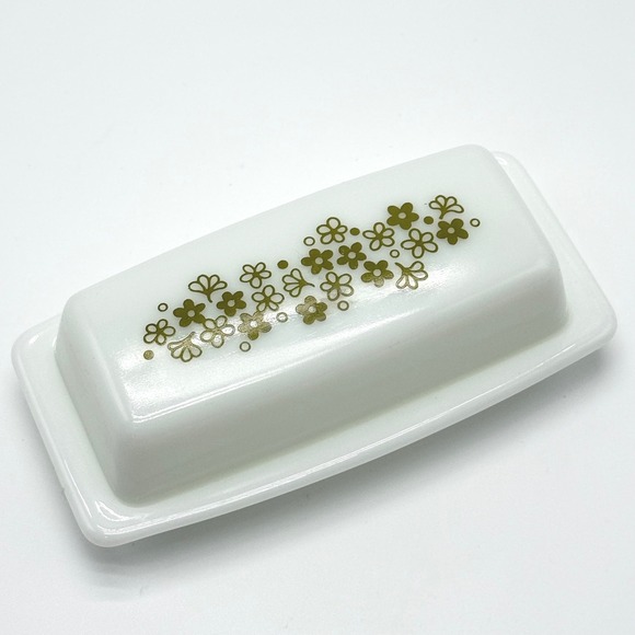 Vintage Pyrex Spring Blossom Green Crazy Daisy Milk Glass Butter Dish with Lid - Picture 7 of 7